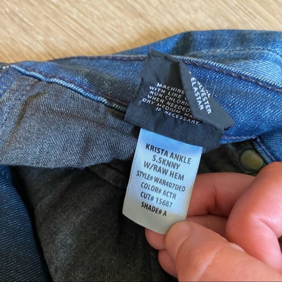 Hudson Jeans Krista Ankle Super Skinny w/Raw Hem - Picture 3 of 5